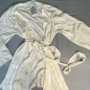 NEW Zara silky robe